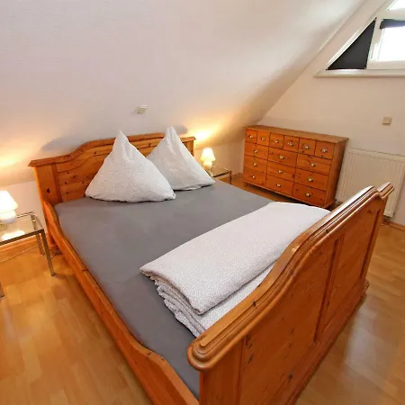 Apartment Ferienhof Direkt An Der Mueritz 10030