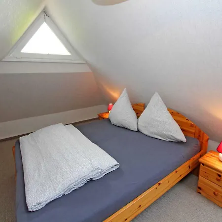Apartment Ferienhof Direkt An Der Mueritz 10030