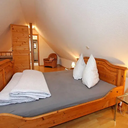 Ferienhof Direkt An Der Mueritz 10030 Apartment