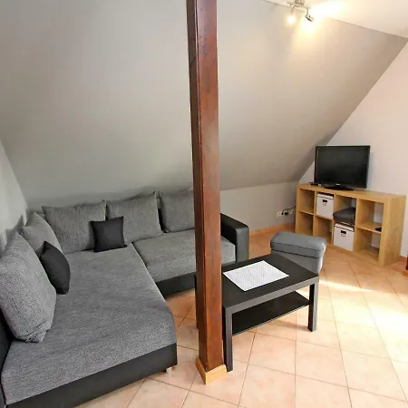 Ferienhof Direkt An Der Mueritz 10030 Apartment