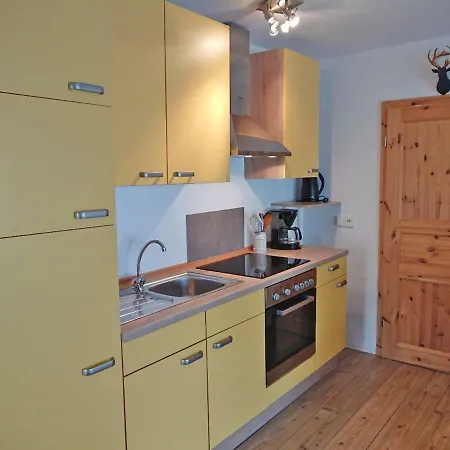 Apartment Ferienhof Direkt An Der Mueritz 10030 *